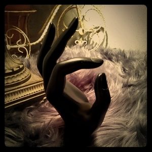 Meet your Posher, Jacqueline